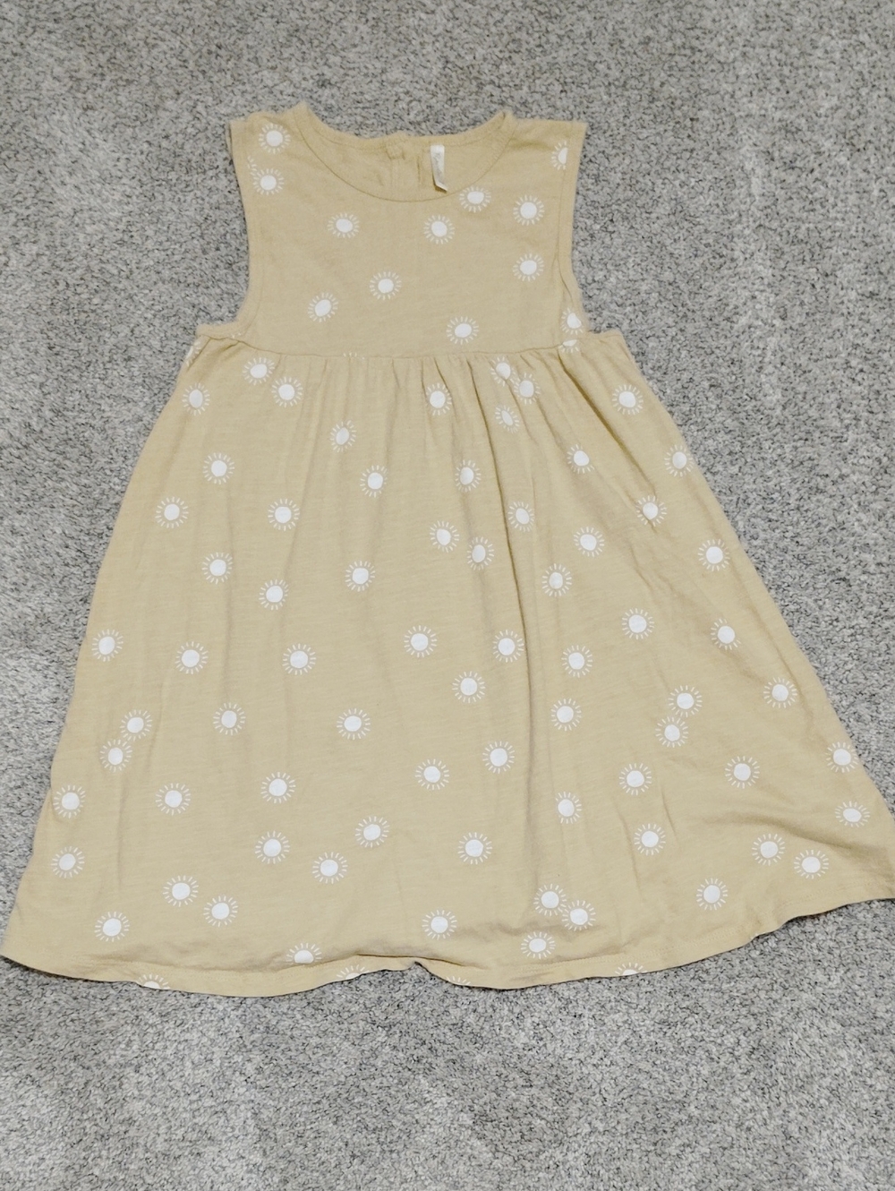 Rylee + Cru Cream Sleeveless Sunprint Casual Dress